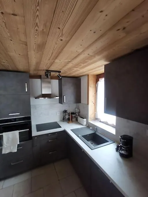 Appartement Front De Neige 1550 Courchevel Apartment