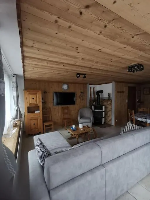 Appartement Front De Neige 1550 Courchevel